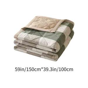 Couette en coton respirant de luxe avec logo personnalisé, de haute qualité, pour la maison et l'hôtel - Product Image 4