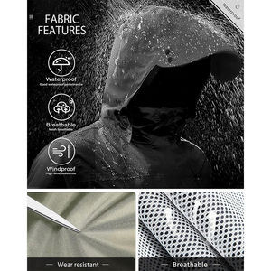 Traje de Lluvia de Alta Visibilidad Color Negro con Bandas Reflectantes para Trabajo en Carretera y Nocturno - Product Image 3