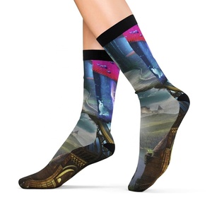 Wholesale Custom Logo Casual Athletic Crew <b>Socks</b> Men's White <b>Polyester</b> Blend with Black Heel Sublimation <b>Socks</b> - Product Image 3