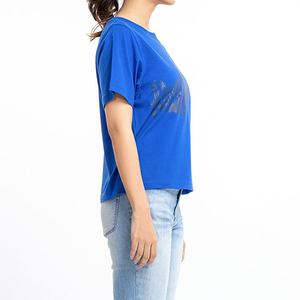 เสื้อยืดผ้าฝ้ายผู้หญิงขายส่งยอดนิยม – เสื้อยืดแขนสั้นลำลองระบายอากาศได้ดี พร้อมโลโก้สั่งทำสำหรับ OEM - Product Image 6