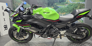 Super Offre 2025 – Ventes Abordables : Nouvelles Motos Kawasaki Ninja 650 KRT Sportives Prêtes à l'Expédition - Product Image 4