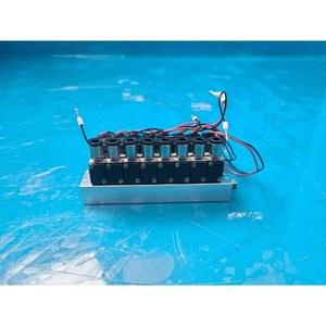 Válvula Solenoide Neumática en Miniatura Humphrey H010M8F / H010E1, Usada como Pieza de Repuesto para Equipos Legacy Semiconductor - Product Image 5
