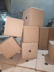 บล็อกไม้บดอัดสำหรับวัสดุรองขาพาเลทสำหรับการผลิตพาเลท ขนาด 90x90 มม. 75x90 มม. 75x75 มม. - Product Image 6