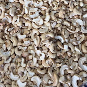 Hot Sale Cashew <b>Nuts</b> Wholesale W180 W240 Cashew <b>Nuts</b> Santigo Cashew Vietnam Private Label Packaging Available - Product Image 1