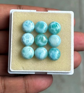 พลอยลาริมาร์ธรรมชาติทรงกลมแบบหลังเบี้ย ขัดเงา สีฟ้าอ่อนมีลายขาว ขนาด 5-10 มม. สำหรับทำเครื่องประดับ - Product Image 2