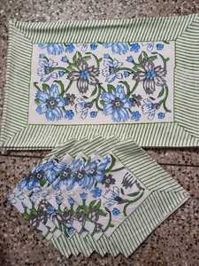 Juego de mantel individual y servilletas de algodón con estampado artesanal para mesa de comedor - Product Image 5