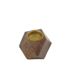 Brûleur d'encens géométrique en bois de santal fait main avec intérieur doré, diffuseur aromatique pour une utilisation toute l'année - Product Image 2
