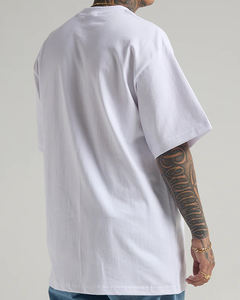 เสื้อยืดวินเทจลายพิมพ์แบบซักล้าง ปี 2026 กำลังเป็นที่นิยม รับทำโลโก้ตามสั่ง ขายส่ง OEM ODM รับผลิตแบรนด์ส่วนตัว สั่งซื้อจำนวนมากจากโรงงานโดยตรง - Product Image 2