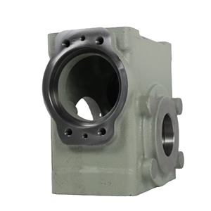 Boîtier en fonte de haute précision avec faces usinées CNC pour pièces de machines - Product Image 1