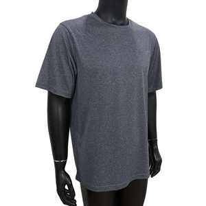 เสื้อยืดคอกลมผู้ชายทรงปกติ ผ้าโพลีเอสเตอร์ 100% สีเทาเฮเธอร์ เสื้อยืดลำลองพื้นฐาน น้ำหนักเบา ใส่ได้ทุกวัน ขายส่ง OEM - Product Image 5