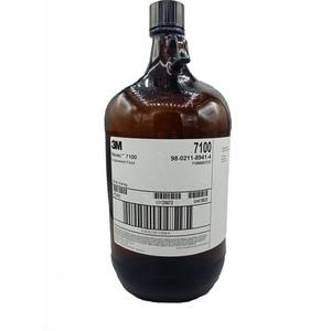 3M ™   Novec ™   Agent de nettoyage et de rinçage des fluides 7100, support lubrifiant, seau de 1 gallon/5,4 kg, USA - Product Image 4