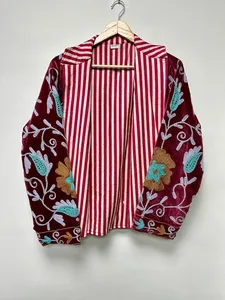 Veste courte réversible en velours bohème brodée de fleurs Suzani, taille unique, 100 % coton, printemps - Product Image 6