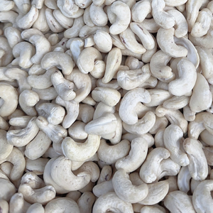 Hot Sale Cashew <b>Nuts</b> WW180, WW240, WW320, LP, WS Vietnam Cashew <b>Nut</b> W180 Cashew <b>Nuts</b> Reasonable Price - Product Image 1