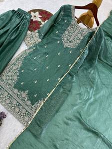 Presentamos la nueva colección de ropa lista para usar: top bordado de diseño elegante con pantalones palazzo y dupatta. - Product Image 5