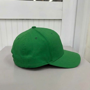 หมวกแก๊ปแบบ snapback 5 ชิ้นส่วน ทรงไม่เป็นทางการ สีเขียว สำหรับกีฬาเบสบอล กอล์ฟ  พร้อมโลโก้สั่งทำ ผลิตในเวียดนาม - Product Image 2