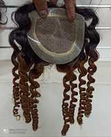 Topper de cheveux humains bouclés