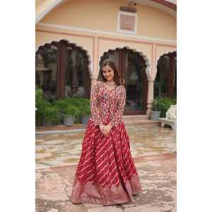 Magnificent Maroon Faux Georgette Bridal Lehenga Choli Set con hilo intrincado-Sombreros bordados con lentejuelas - Product Image 3