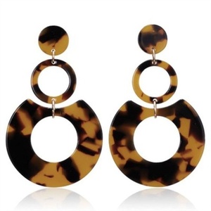 Pendientes de Resina Coloridos en Oferta, Pendientes de Aro Grandes y Gruesos de Acrílico Sólido para Mujer, Cuadrados, Vintage, Dorados, Disponibles en Grandes Cantidades - Product Image 4