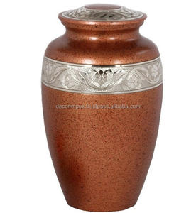 Nouveau et chaud urnes de crémation pour adultes fabriquées à la main urne funéraire urne en métal blanc fabricant et exportateur de crémation de haute qualité - Product Image 1