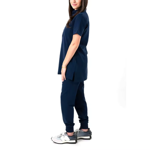 Uniformes Médicos Clásicos Azul Marino con Bolsillos, Uniformes Profesionales para Médicos, Hospitales y Enfermería - Product Image 2