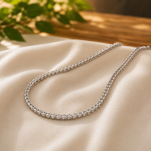 Collier tennis en diamant taille brillant ronde, plaqué or blanc, serti à griffes, chaîne classique, bijoux pour occasions formelles - Product Image 4
