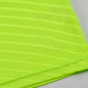 Uniforme de football en tissu respirant 100 % polyester, design de logo personnalisé, uniforme de football pour hommes - Product Image 4