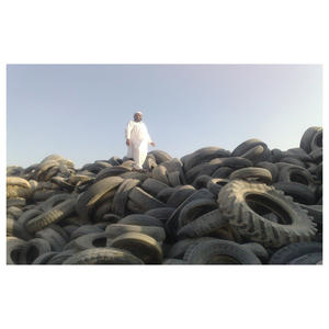 Proveedor y Exportador de Neumáticos Usados al por Mayor, Entrega Rápida, Neumáticos Mixtos para Reciclaje Industrial - Product Image 1