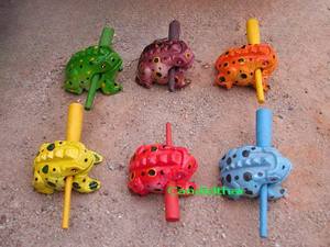 Instrument de percussion personnalisé en bois, grenouille en bois, instrument de musique pour la décoration intérieure et les objets de collection d'art, fabriqué en Thaïlande - Product Image 5