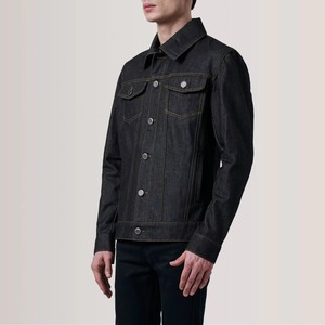 Veste en jean noire pour homme en denim brut selvedge avec surpiqûres contrastantes jaunes, style camionneur, boutonnée, vente en gros OEM - Product Image 2