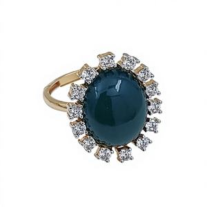 Anillo de Oro Sólido de 22K Hecho a Mano de Lujo para Mujer, Anillo de Compromiso y Boda Moderno, Regalo Perfecto para Ocasiones Especiales - Product Image 1