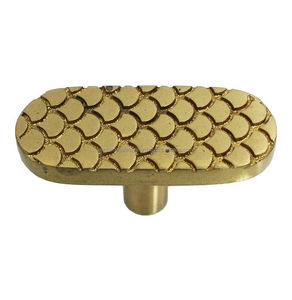 Boutons en laiton design, parfaits pour les meubles modernes, les armoires, les tiroirs, les penderies, pour une transformation sophistiquée de la maison - Product Image 1