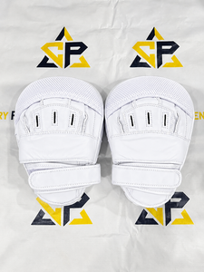 Mitaines de frappe professionnelles blanches en cuir courbé Fairtex pour l'entraînement de boxe, MMA, Muay Thai, équipement de protection unisexe pour adultes - Product Image 2