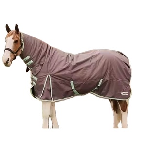 Alfombras de caballo personalizadas asequibles con tela de poliéster impermeable diseñadas para la comodidad del calor en invierno y la protección al aire libre - Product Image 1