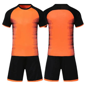 ชุดกีฬาฟุตบอลแห้งเร็วสำหรับทีม ชุดฟุตบอลมืออาชีพ ชุดฟุตบอลพิมพ์ลายแบบ Sublimation - Product Image 6