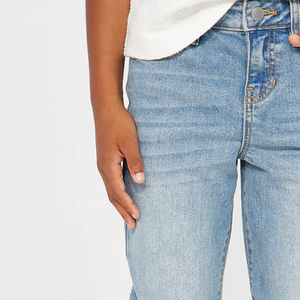 Pantalon en jean coupe décontractée, tissu doux au toucher pour garçons, collection été / Design élégant et décontracté pour les activités de plein air, service de conception OEM - Product Image 2