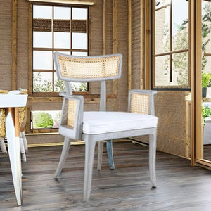 Silla de Comedor NAM HAI Tradicional Moderna con Estructura de Madera de Roble Macizo, Mimbre de Ratán y Cojín de Tela con Reposabrazos - Product Image 1