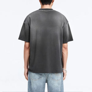 T-shirt homme personnalisé avec logo, effet délavé, en vente, produit tendance, respirant et confortable, col rond. - Product Image 5