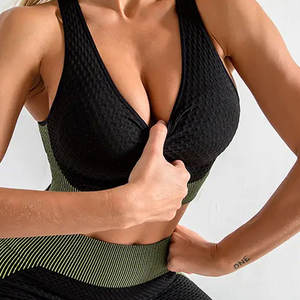 Soutien-gorge de sport push-up personnalisé pour femme, extensible dans quatre directions, dos croisé, haut de sport uni, vêtement de fitness pour la gym, soutien-gorge de sport pour femme - Product Image 5