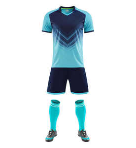 Maillot de football personnalisé pour adultes, nouveau modèle, manches courtes, ensemble personnalisé, 100% polyester, impression numérique, séchage rapide - Product Image 5