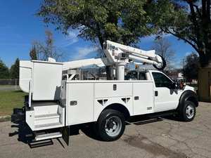 Tracteur routier diesel haute performance 6x4 avec cabine couchette pour le transport de marchandises longue distance - Product Image 2