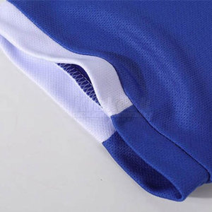 Uniforme de Fútbol de Poliéster Transpirable Más Vendido para Entrenamientos, Partidos, Torneos y Deportes de Equipo - Product Image 3