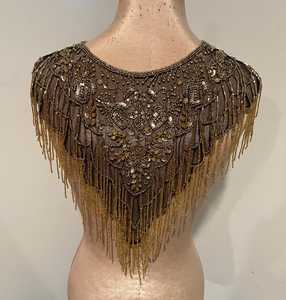Cape d'épaule en polyester doré bronze pour femme avec franges perlées et broderie florale à sequins par COTTON COUTURE pour mariage et soirée - Product Image 2