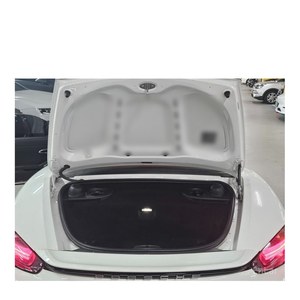 Porsche 718 2.0 2022, 83.000 km, Emisiones Euro V, Volante a la Izquierda, Asientos de Cuero - Product Image 6