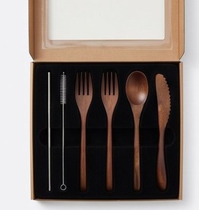 Elegante Juego de Cubiertos de Madera con Acabado Mate, Diseño Minimalista, Reutilizables para Camping y Uso Diario en el Hogar - Product Image 6