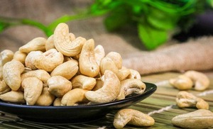 Premium Cashew <b>Nuts</b> <b>Kernel</b> Manufacturer Food Grade Wholesale Bulk Supply - Product Image 6