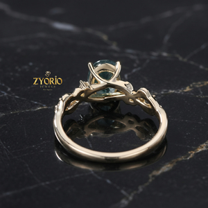 Anillo de Ágata Musgosa Ovalada en Oro de 10K, Anillo de Compromiso con Diseño de Hojas y Enredaderas Inspirado en la Naturaleza, Anillo con Ágata Musgosa Verde y Detalles de Diamantes - Product Image 3