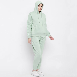 Conjunto de 2 Piezas, Pantalones Cortos Deportivos de Algodón Sólido para Mujer, Tallas Grandes, Ropa Deportiva Informal de Invierno, Transpirable y de Secado Rápido - Product Image 4