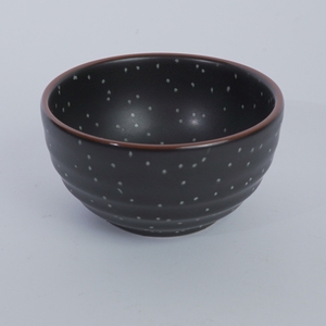 Tazón Pequeño de Cerámica Hecho a Mano y Personalizable para Restaurante Japonés, Vajilla Elegante para Servir Arroz, Sopa y Postre - Product Image 6