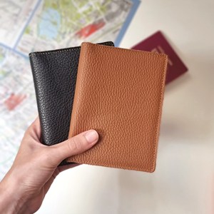 Cartera de Viaje Delgada de Cuero Genuino Personalizada con Bloqueo RFID, Funda Protectora para Tarjetas, Ecológica, Abierta y Corta PTH-0101 - Product Image 2