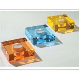 Ensemble de porte-bougies carrés en acrylique colorés pour la décoration de la maison, porte-bougies résistants à la chaleur en orange, bleu, jaune, en provenance d'Inde - Product Image 1